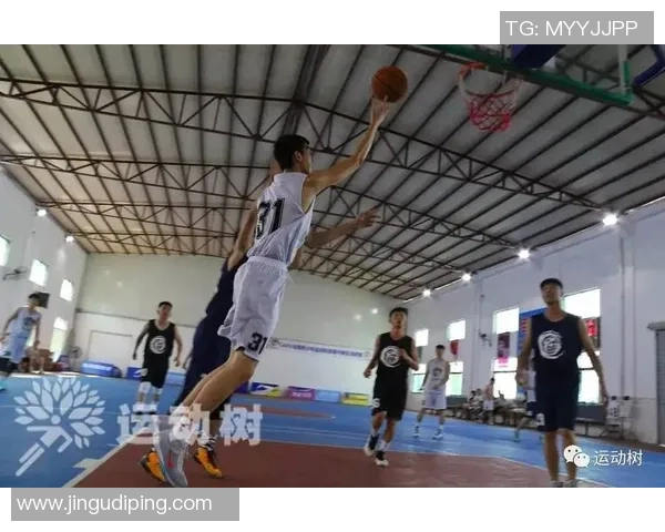 南京篮球队在世界锦标赛积分榜上以80分稳居第一位置展现强劲实力