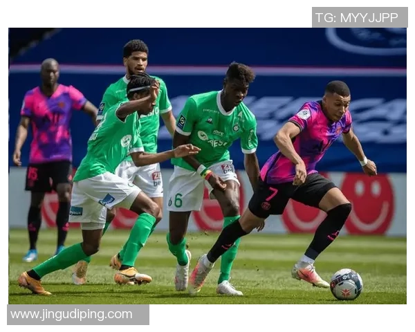 南特足球明星排名揭晓这些球员在赛场上的表现令人瞩目