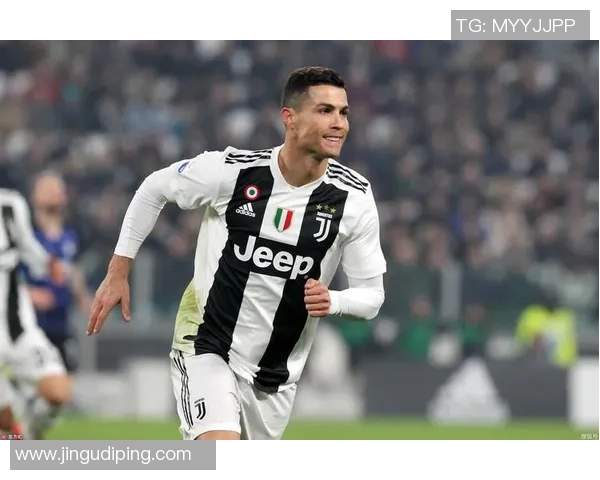 身体素质卓越的足球明星们如何保持巅峰状态与健康秘诀解析